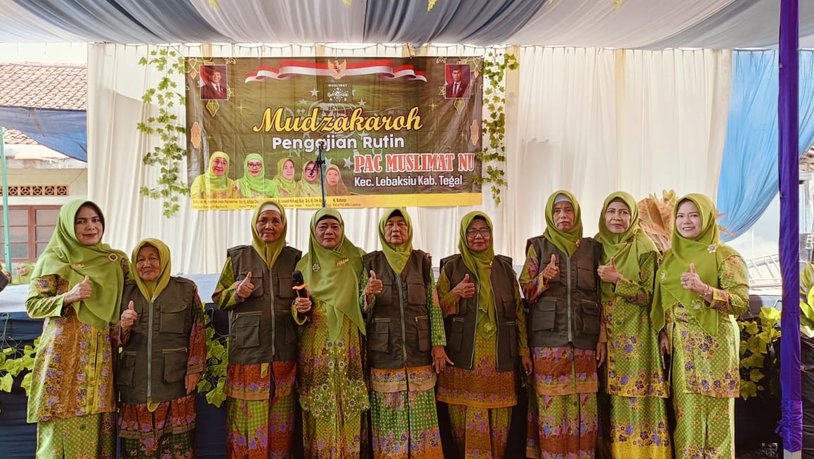 PAC Muslimat NU Lebaksiu Gelar Mudzakaroh di Depan Masjid At-Taqwa Dukuhlo, bentuk Program “Muslimat Cantik Sadar Lingkungan”