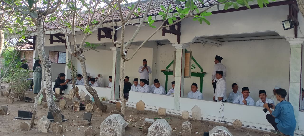 Peringati HSN 2026, Rombongan PCNU Kabupaten Tegal Gelar Ziarah Muharrik NU: Tiga Tokoh Besar Lebaksiu Jadi Teladan